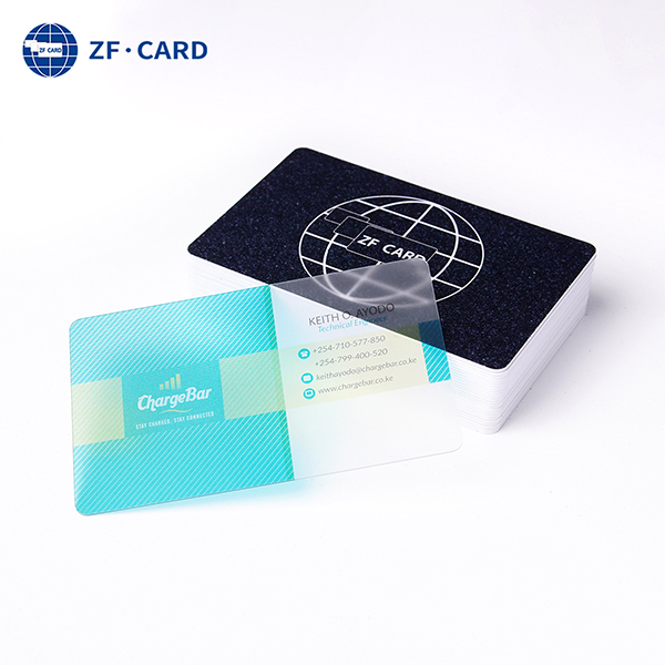 透明会员卡的制作材料及尺寸--展丰智能卡